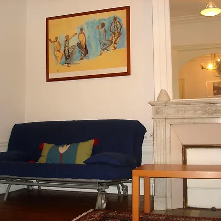 Arlette Hotel Clichy
