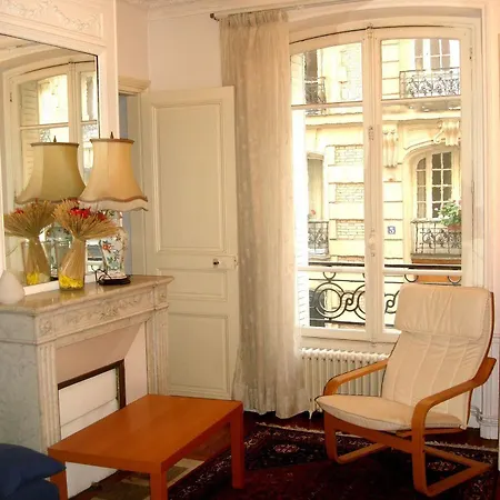 Arlette Hotel